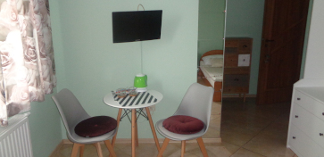 Rooms & Suites